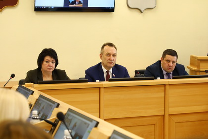 Депутаты Заксобрания настаивают на сохранении производства овощей на базе АО «Искра» после ликвидации общества